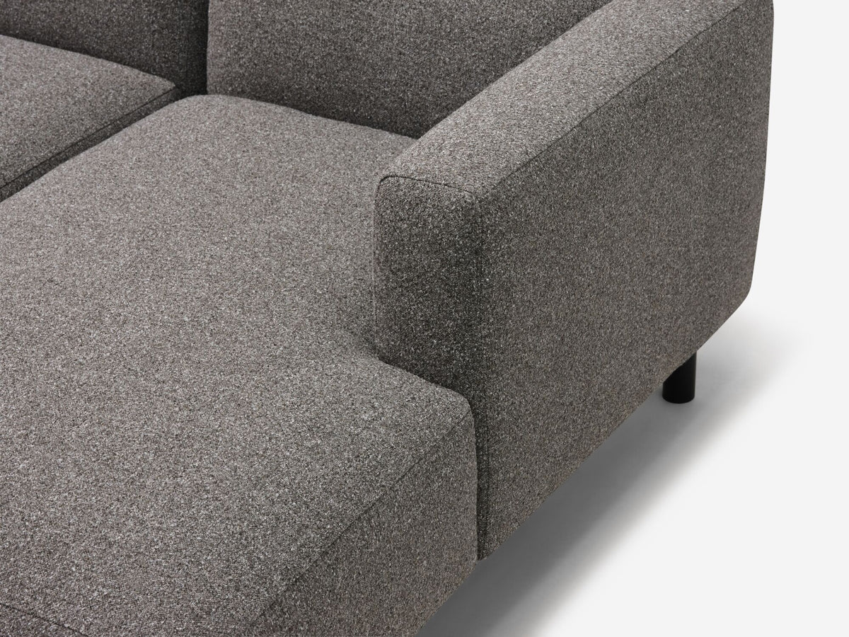 Catrin Peppercorn Fabric - Right Hand Facing Chaise - Black Peg Legs