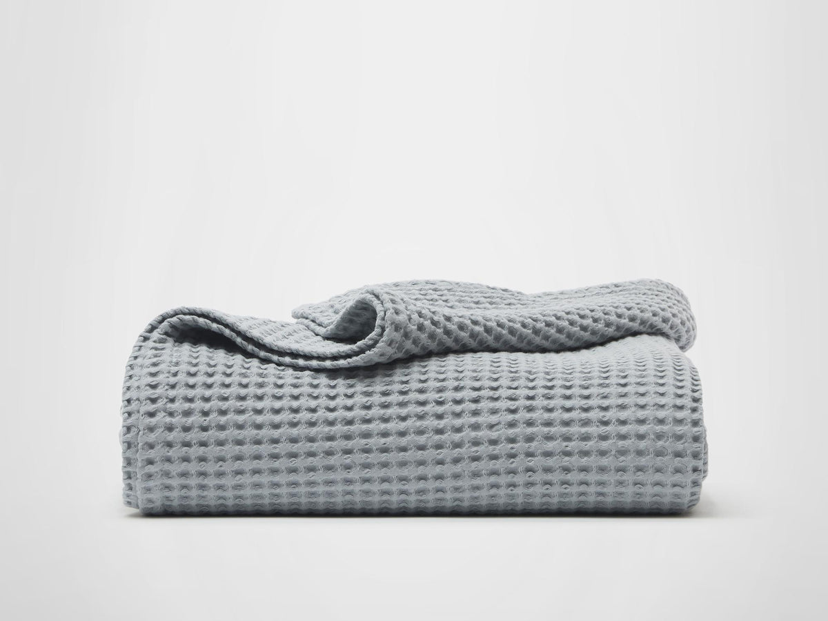 Silk & Snow Waffle Coverlet – Queen / Luna