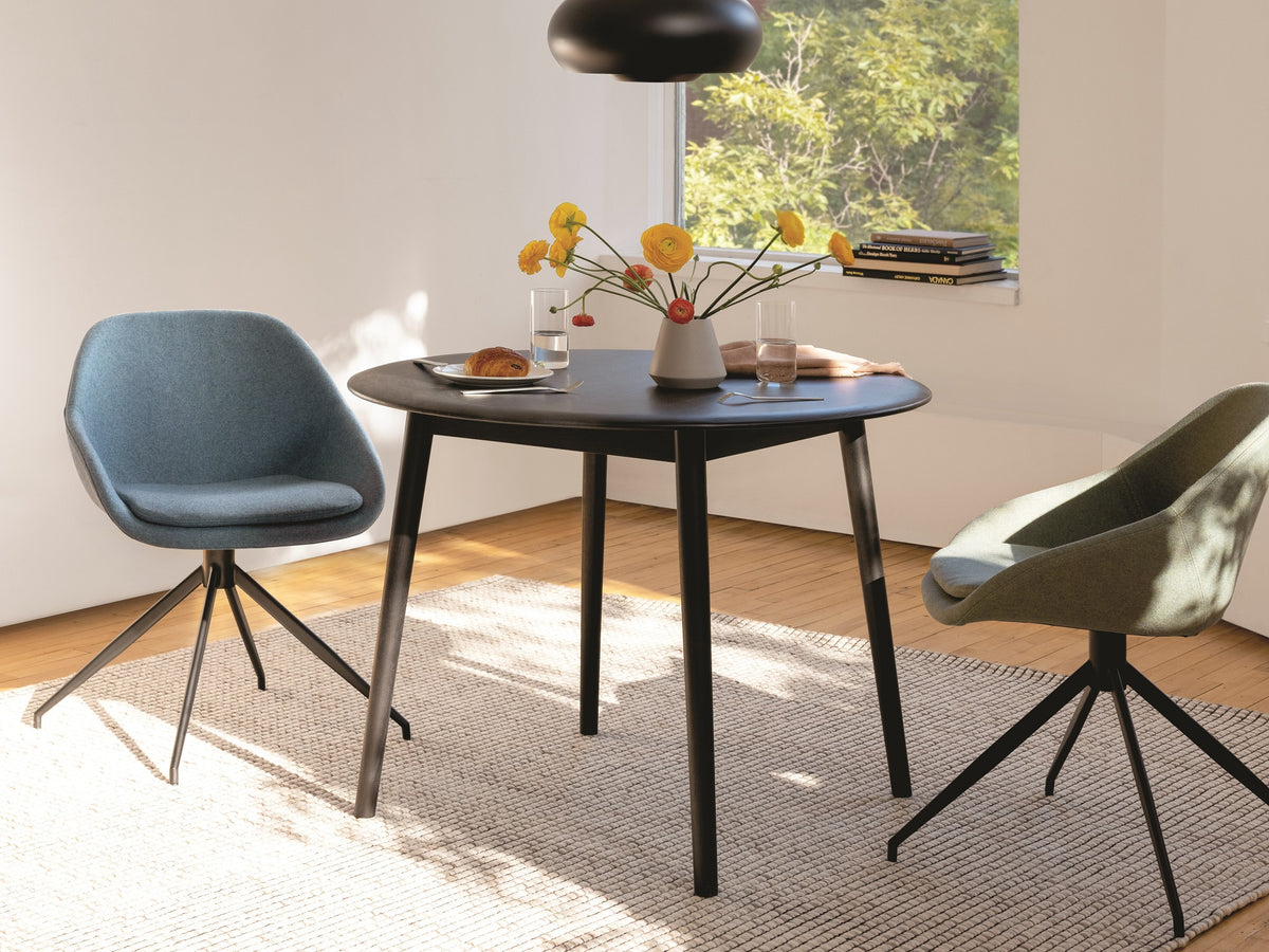 Kacia Round Dinette Table