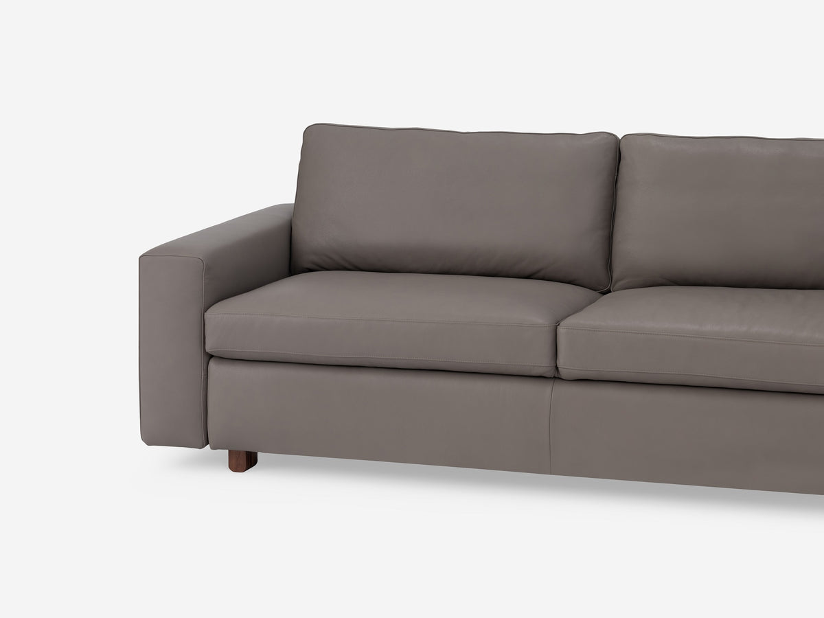 Suave Chrome with Walnut legs - Standard arms