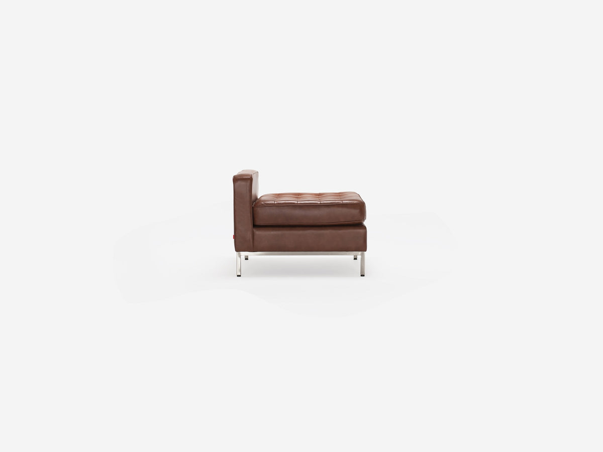 Classic Sahara with Stainless Steel Legs - Regular Arm Height