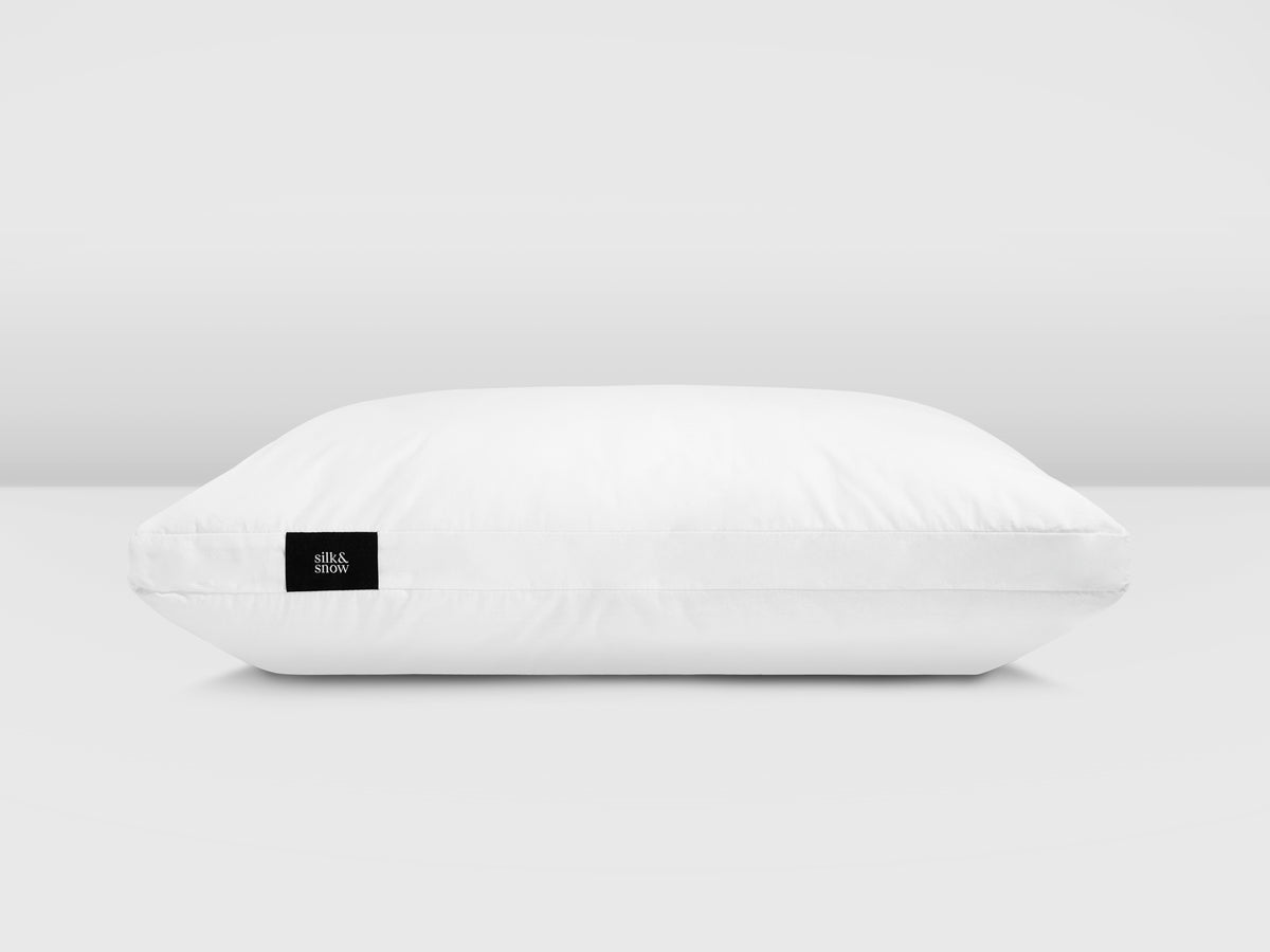 Silk & Snow Pillows – Standard