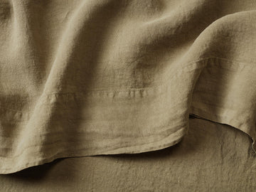 Silk & Snow Flax Duvet Cover – Full/Queen / Olive Green – view 2