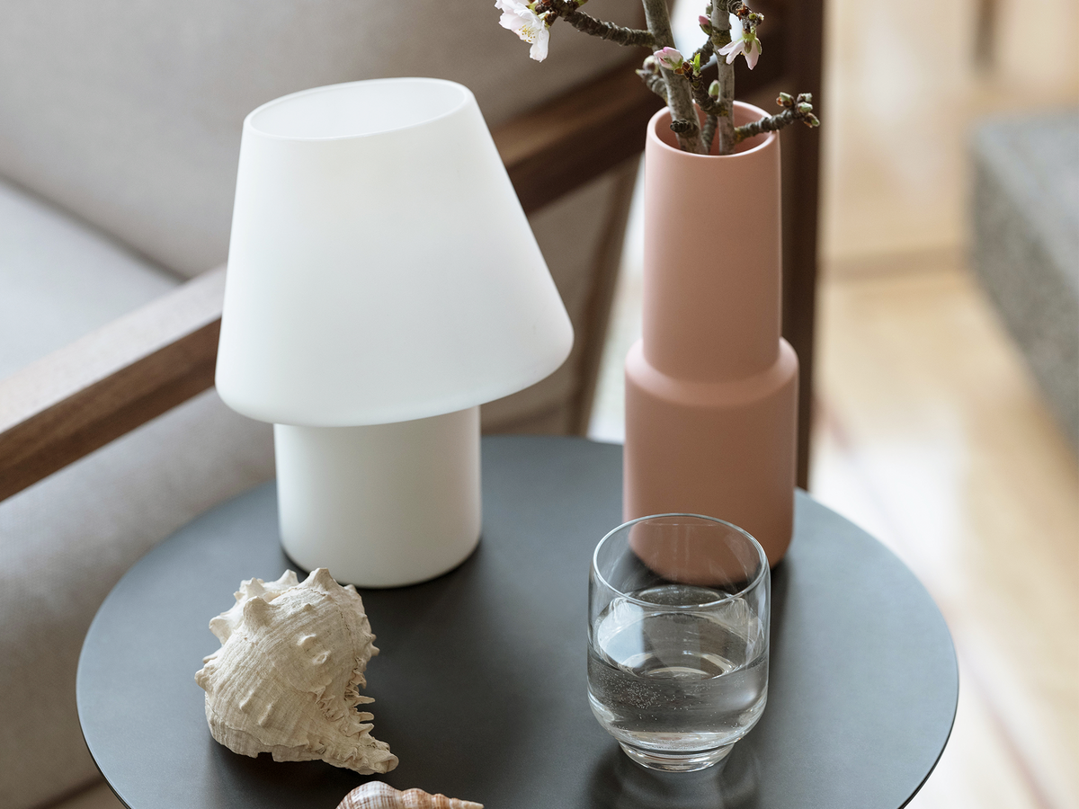 Pinkie Table Lamp