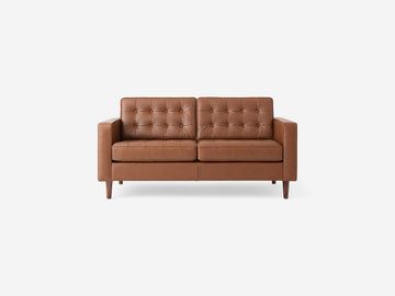 Classic Sahara with Walnut Legs - Regular Arm Height