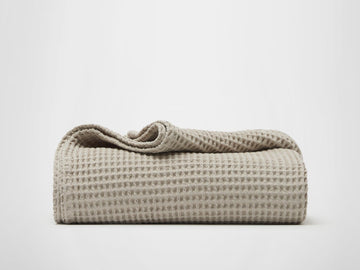 Silk & Snow Waffle Coverlet – Queen / Oat