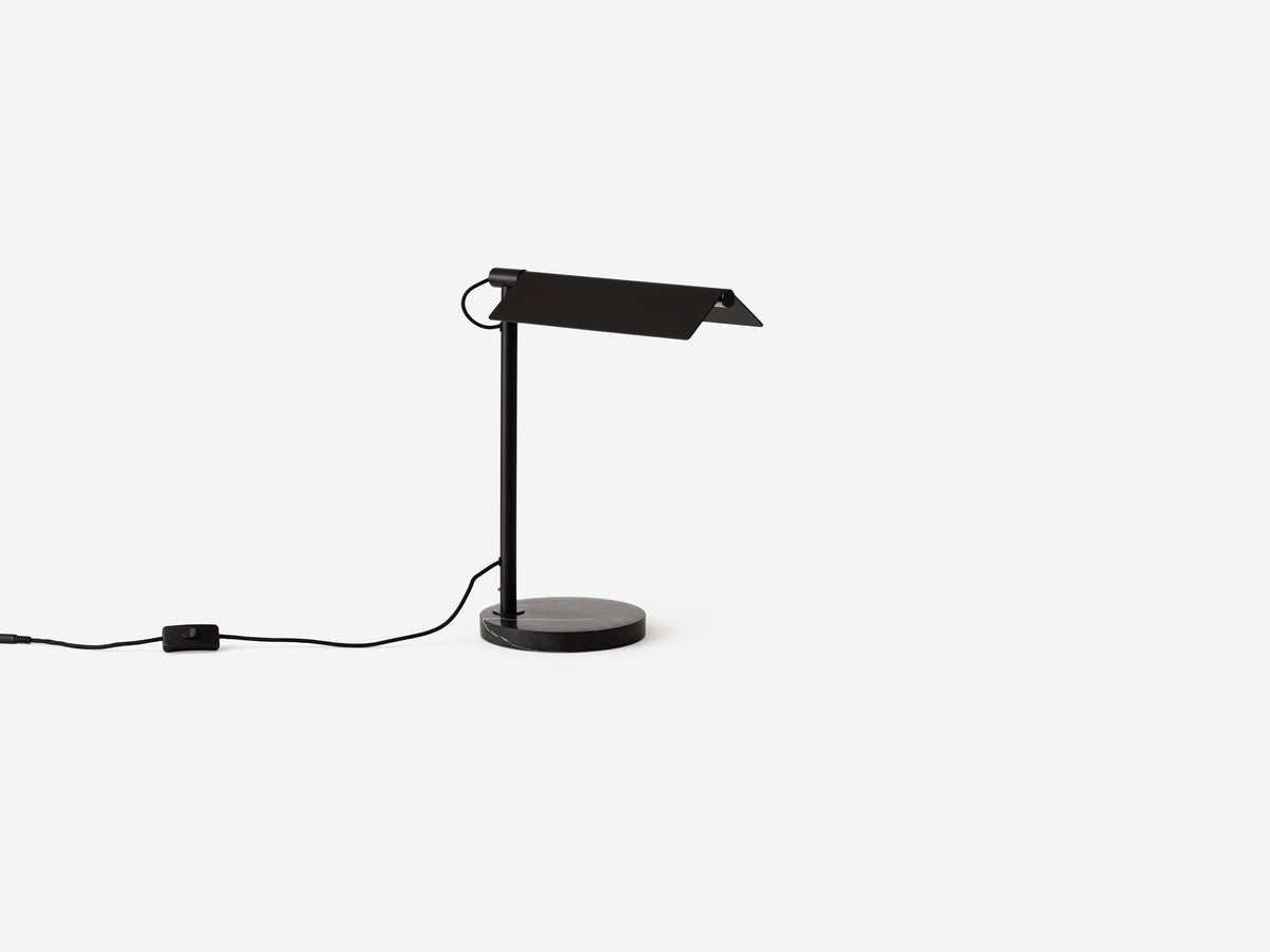 Oxford Table Lamp – Black Aluminum – view 3