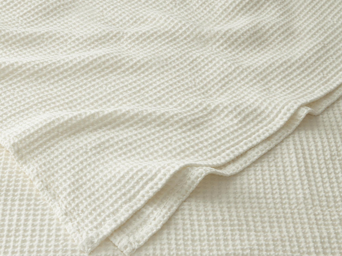 Silk & Snow Waffle Coverlet – Queen / White – view 2