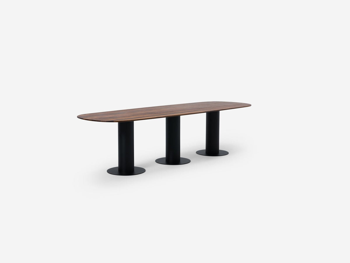 Arc Dining Table – view 2