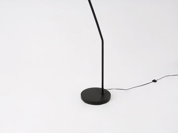 Yumi Floor Lamp – view 3