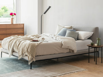 Oma Bed