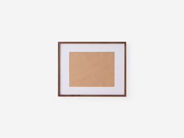 Basel Picture Frame - Large – Large / Walnut