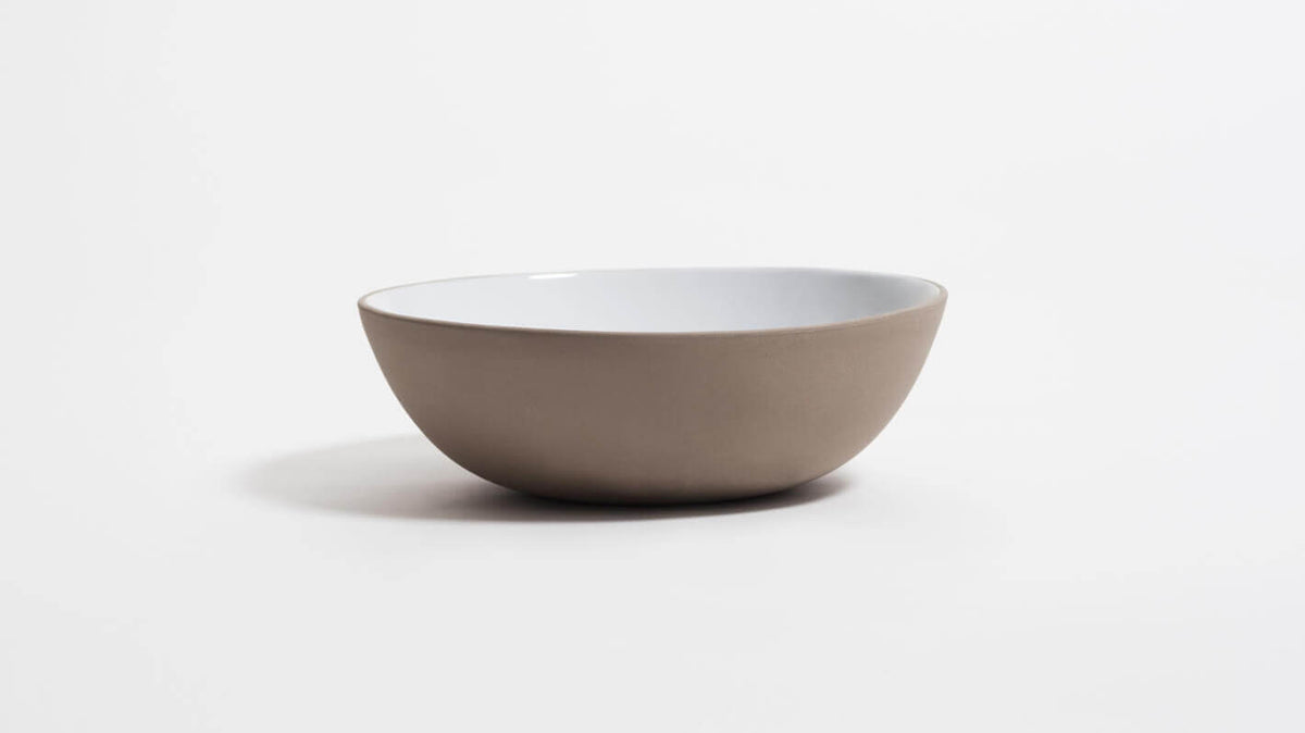 Garrido Stoneware Serving Bowl – Grey