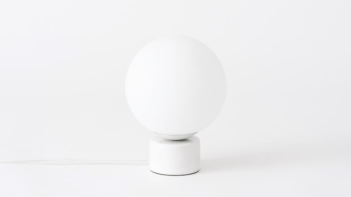 Bassoon Table Lamp – White