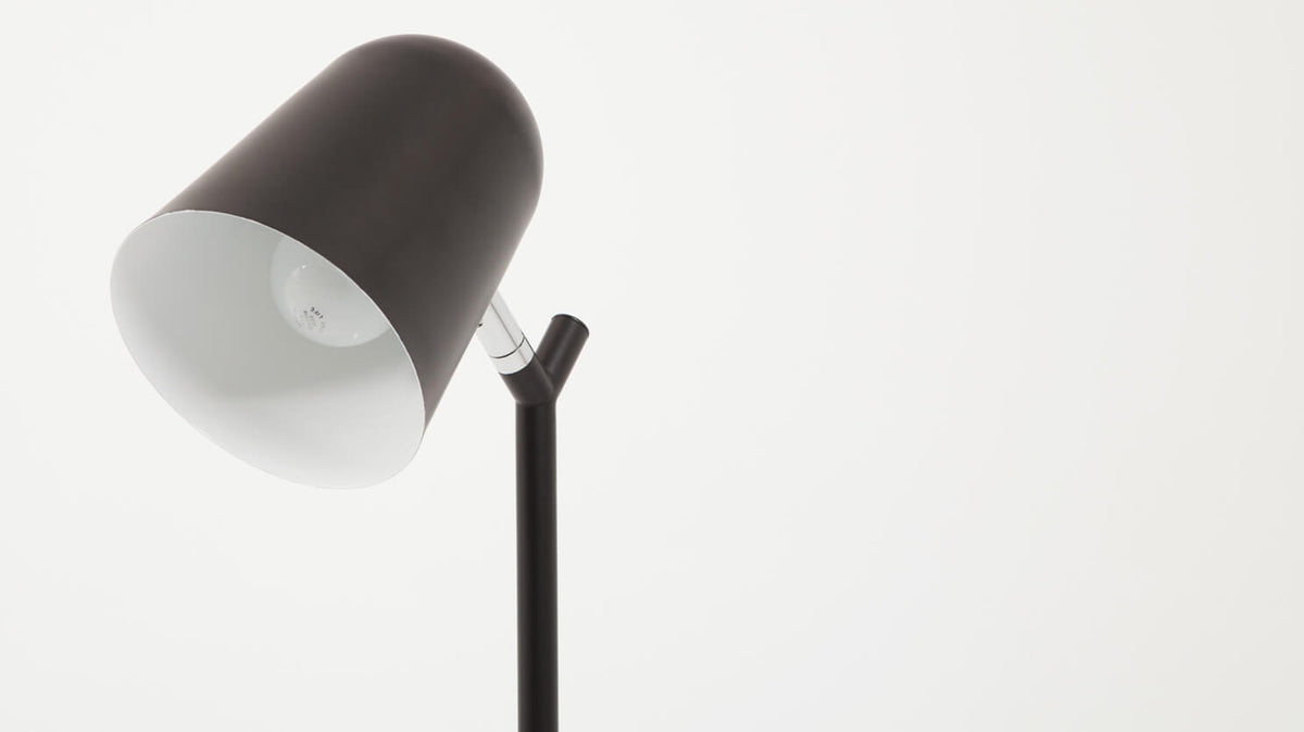 Minor Floor Lamp – Black – view 2