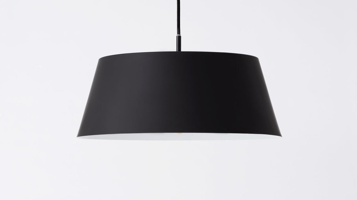 Bennett Pendant – Black