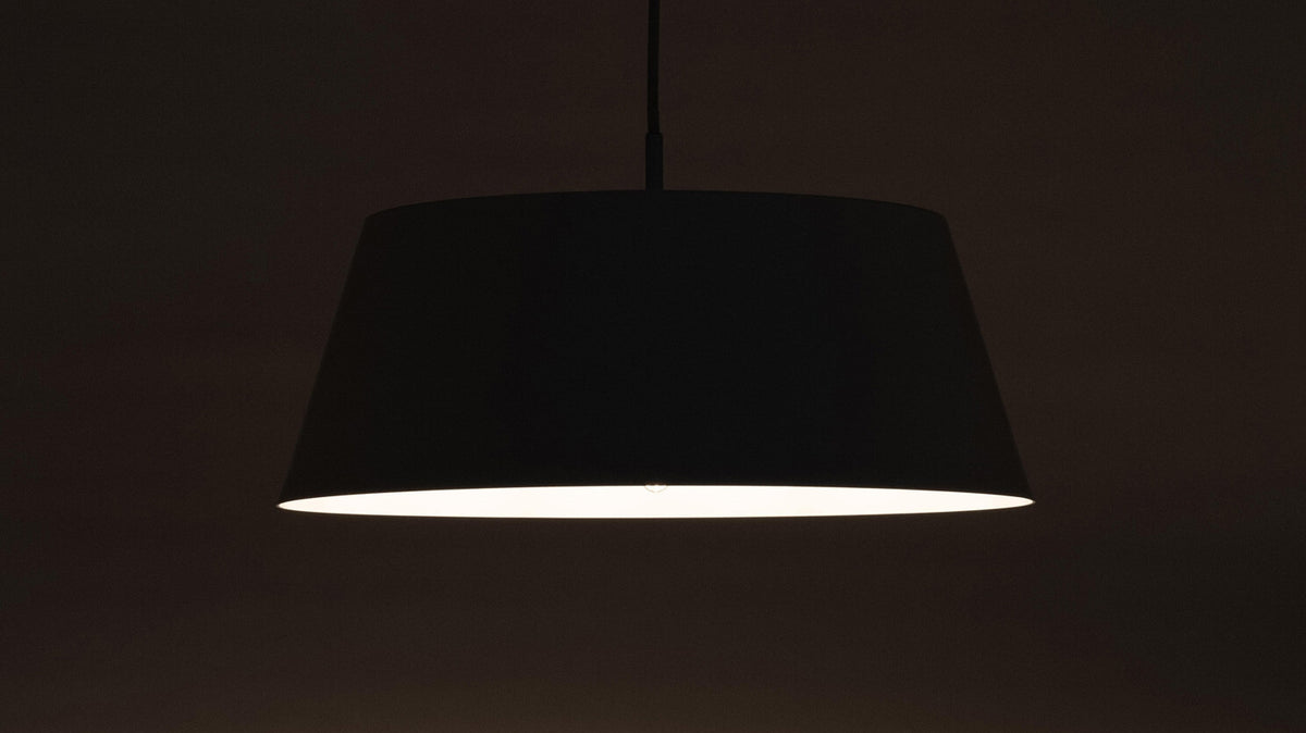 Bennett Pendant – Black – view 3