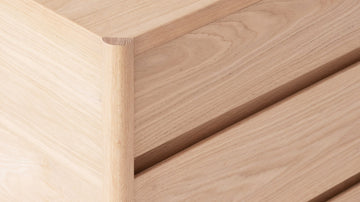 Monarch Chest – Oak – view 3