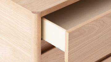 Monarch Chest – Oak – view 4