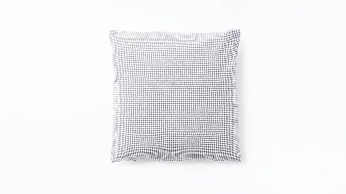 Grade 40 Houndstooth Petrel