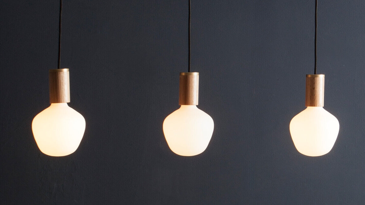Enno Porcelain LED Bulb – Glass – view 4