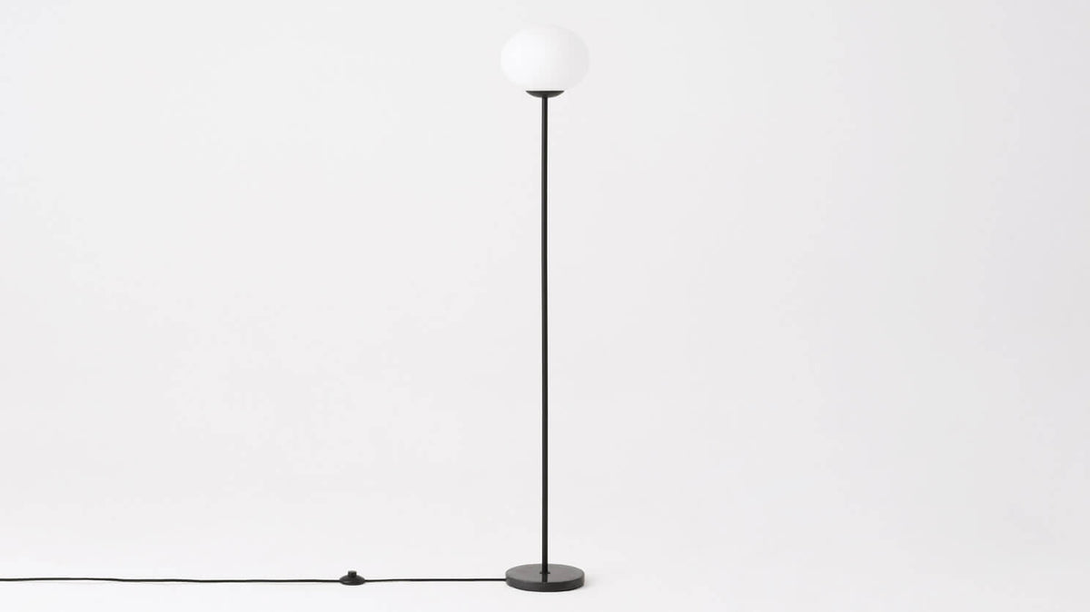 Grove Opal Floor Lamp – Black