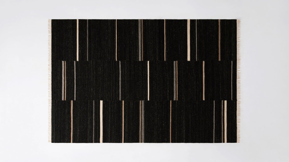 Nomad Rug 6' x 9' – Black – view 3