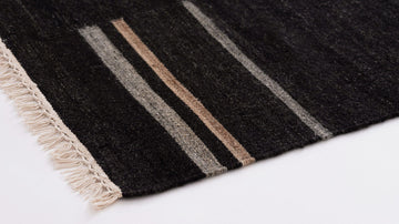 Nomad Rug 8' x 10' – Black