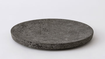 Batu Display Plates – Lava / Large – view 2