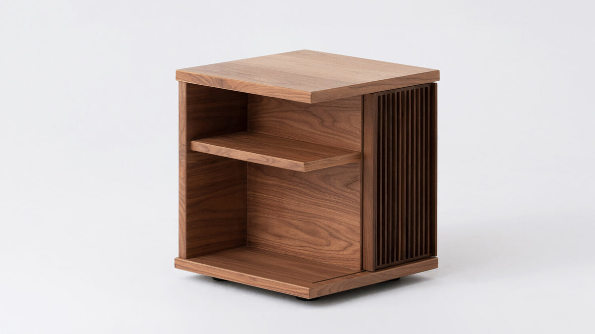 Plank Side Table – view 4