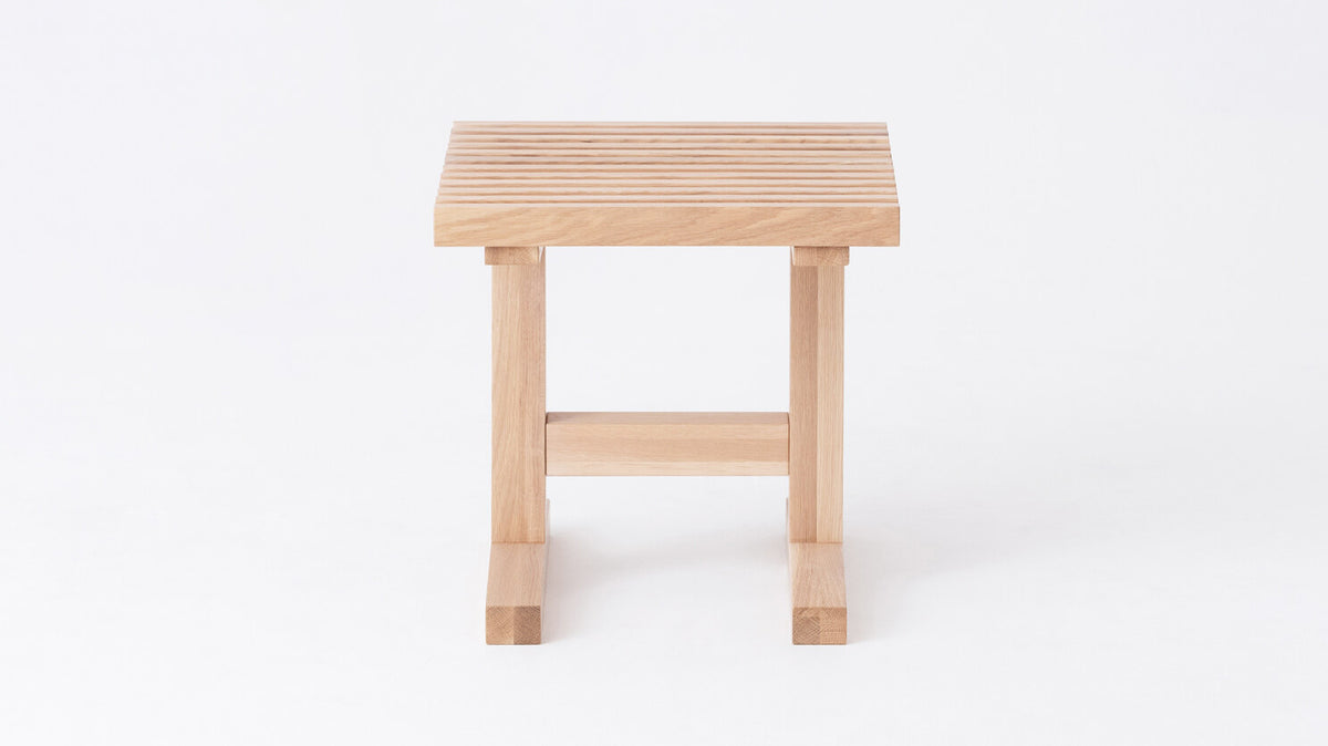 Ban End Table