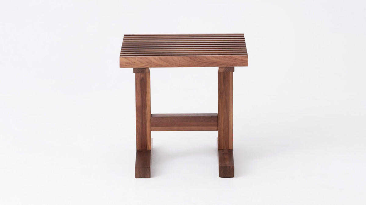 Ban End Table