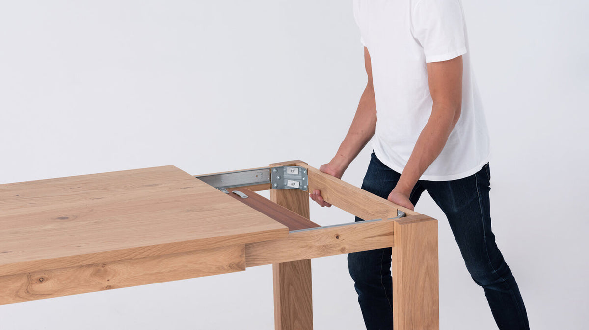 Bon Expandable Dining Table – 60" (Expandable to 82") / Oak – view 8