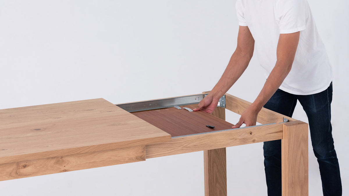 Bon Expandable Dining Table – 60" (Expandable to 82") / Oak – view 9