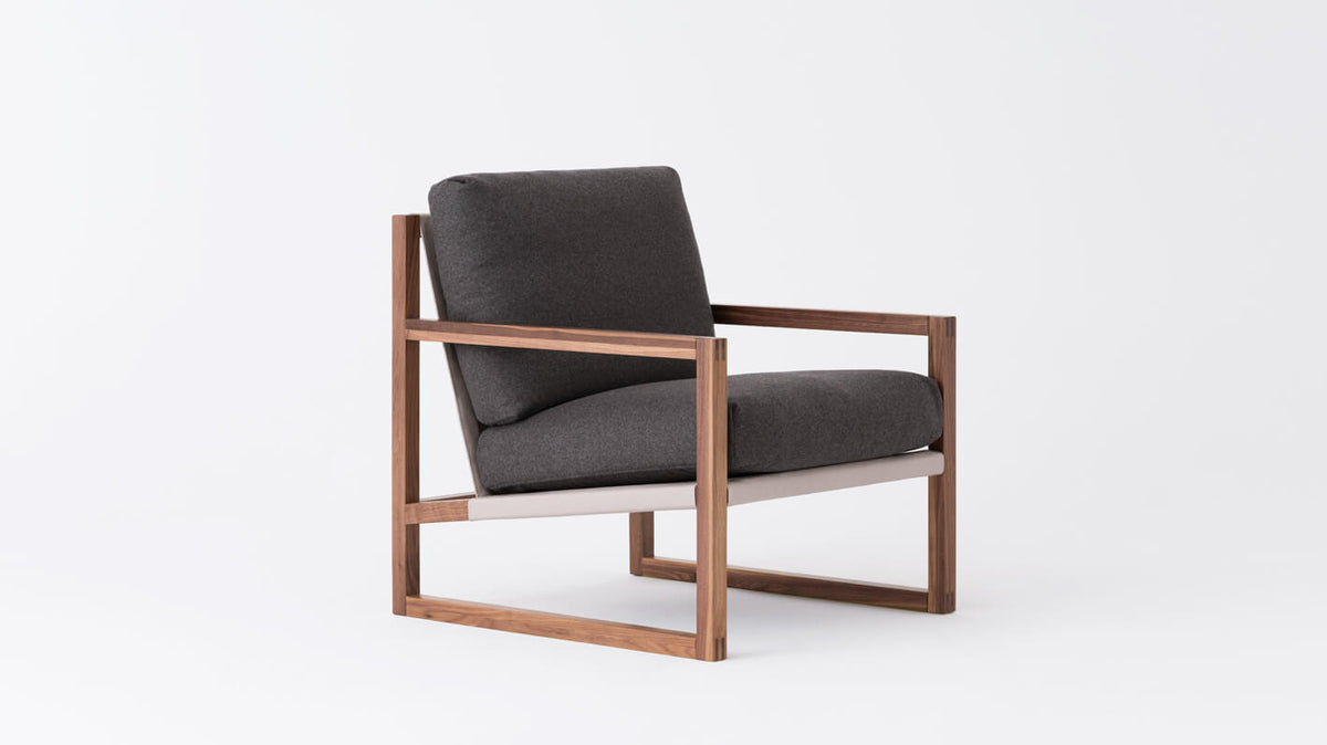 Grade 60 Lana Dark Grey - Back: Cotton Duck Driftwood - Walnut Wood Frame