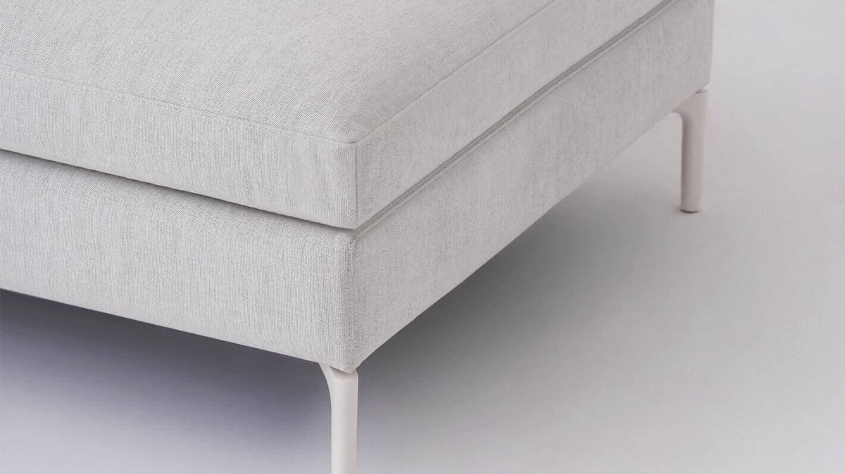 Grade 50 Coda Marble with White Legs