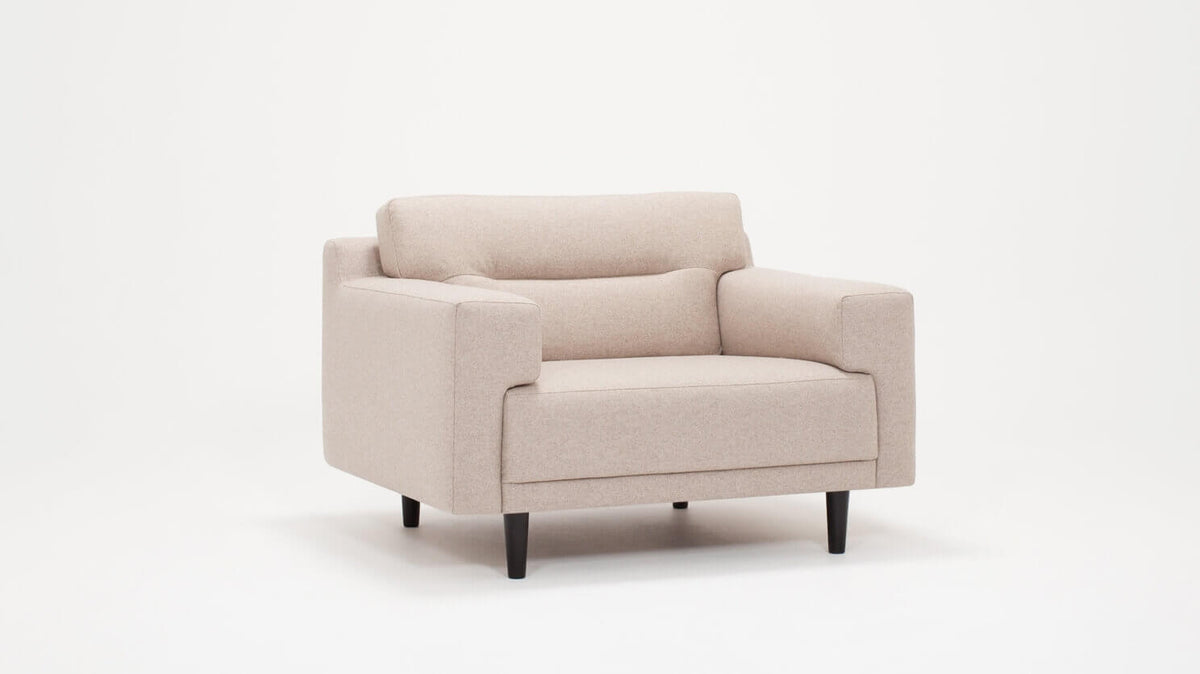 Grade 60 Lana Taupe with Black Ash Legs