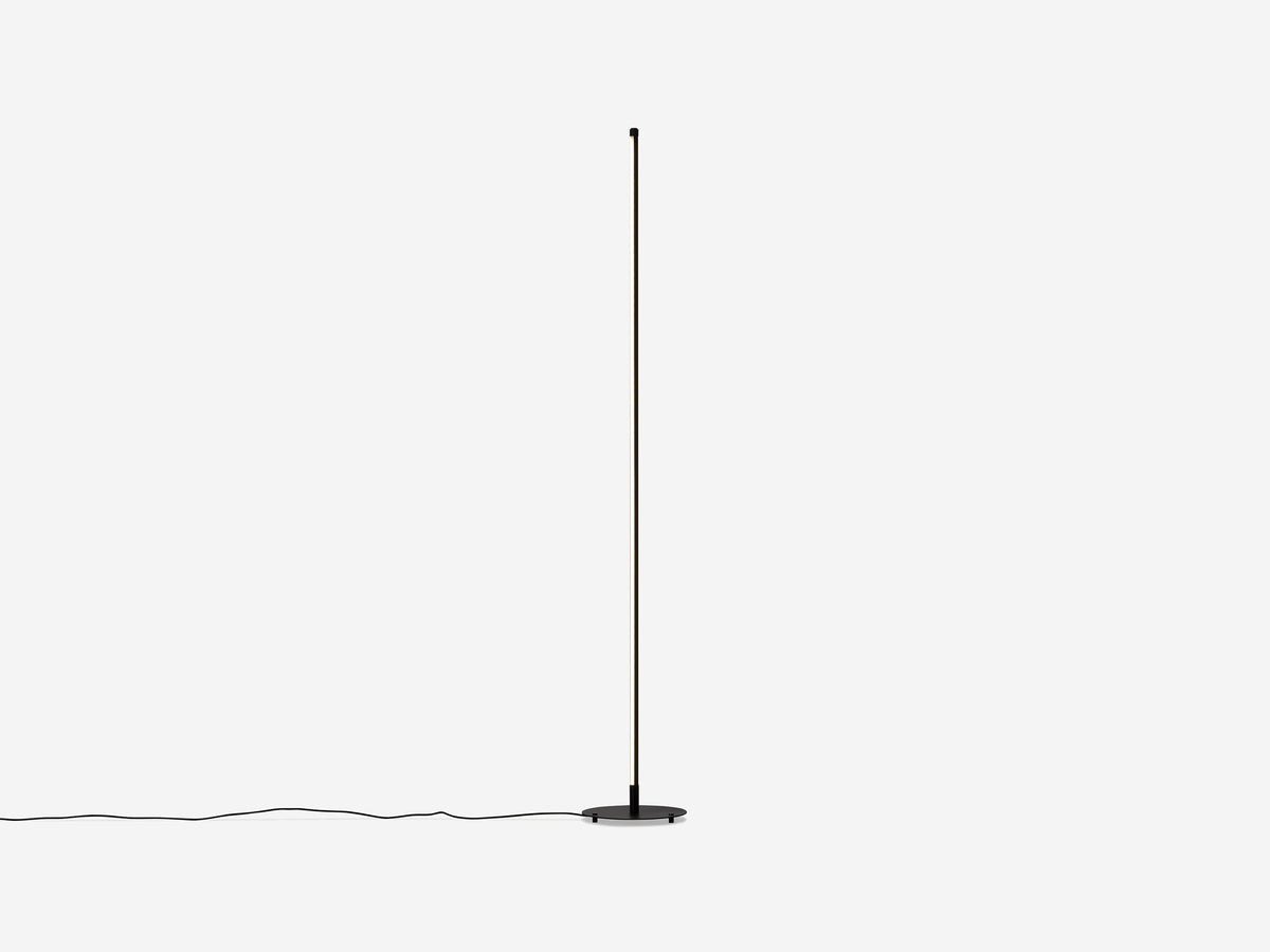 Slimline Vertical Floor Lamp – Black