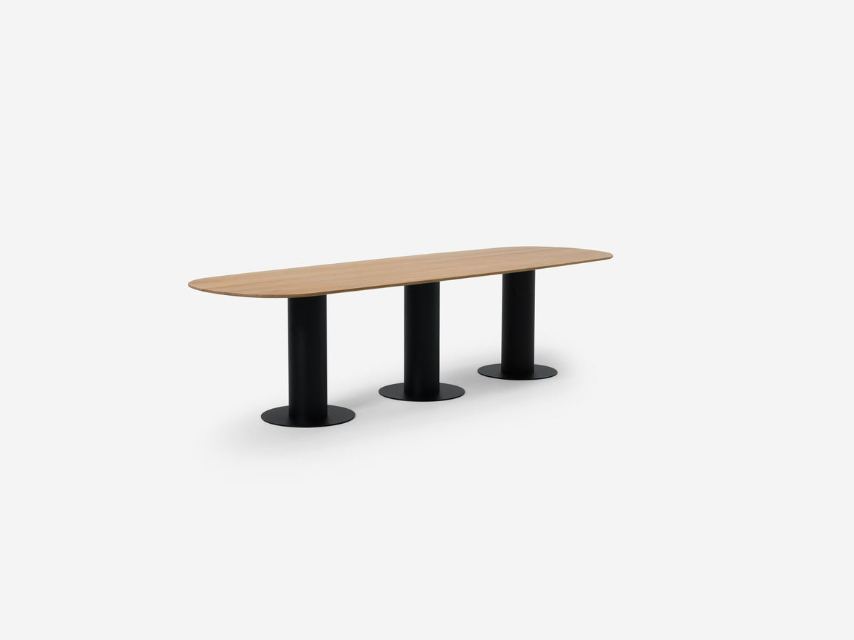 Arc Dining Table – view 2