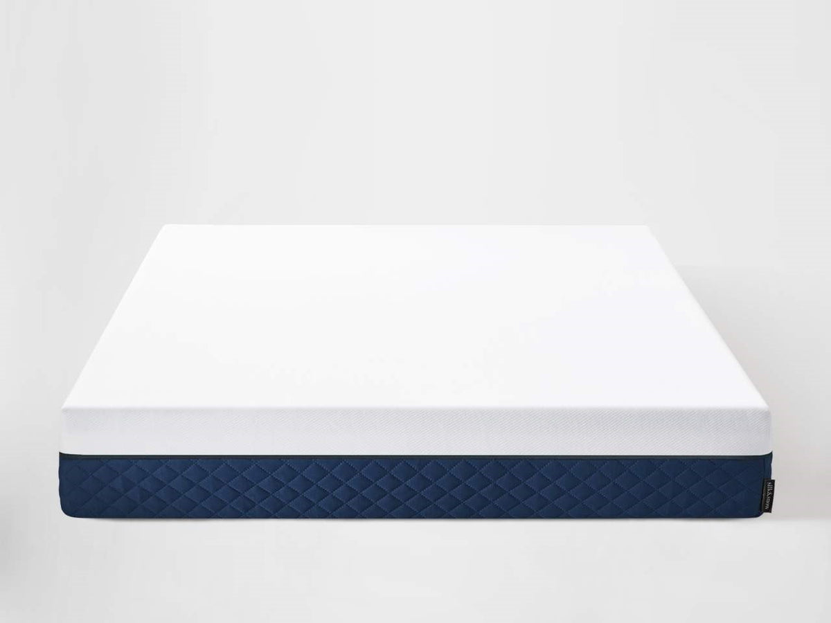 Silk & Snow Mattress – Medium-Firm / Queen