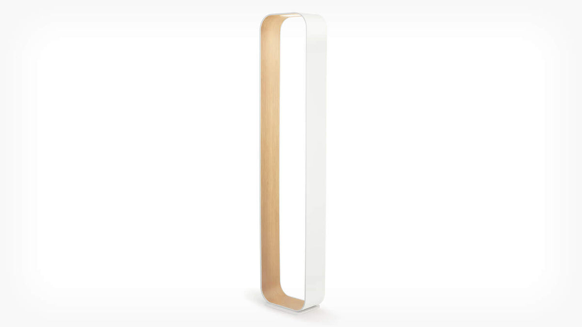 Contour Floor Lamp – White/White Oak