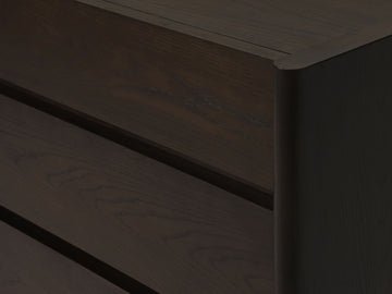 Moon Chest – view 7