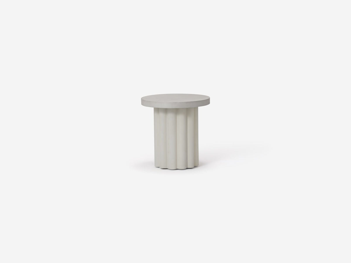 Sculptural Fluted End Table – White