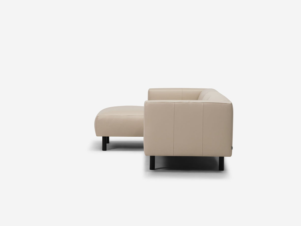 Paloma Hemp Leather - Left Hand Facing Chaise - Black Peg Legs