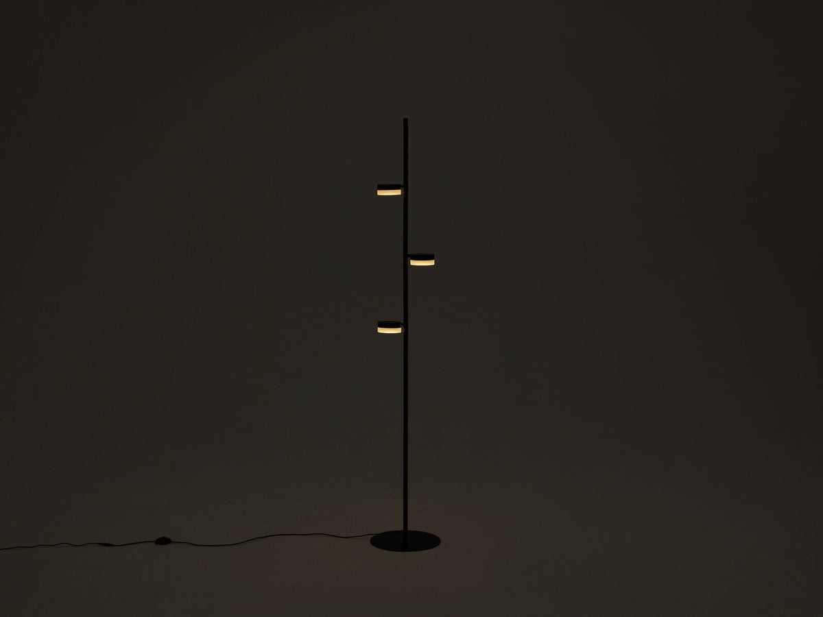 Row Floor Lamp – Black – view 2