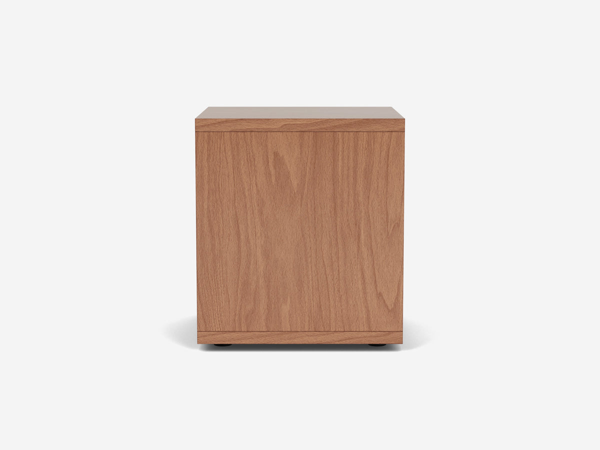 Plank Side Table – view 3