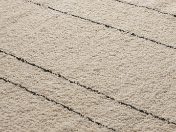 Trace Rug 8' x 10' – Snow/Black – view 4