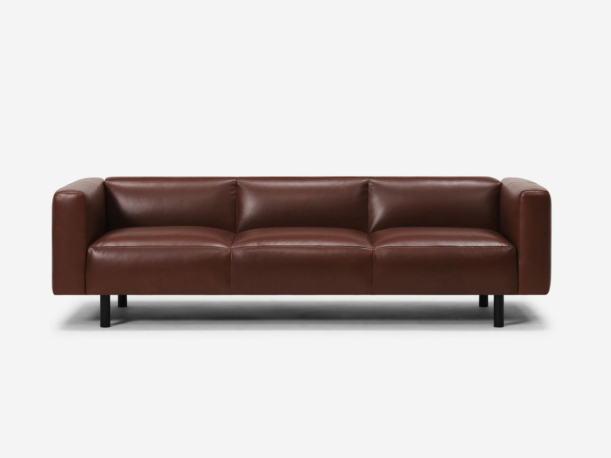 Coachella Madera with Black Peg Legs