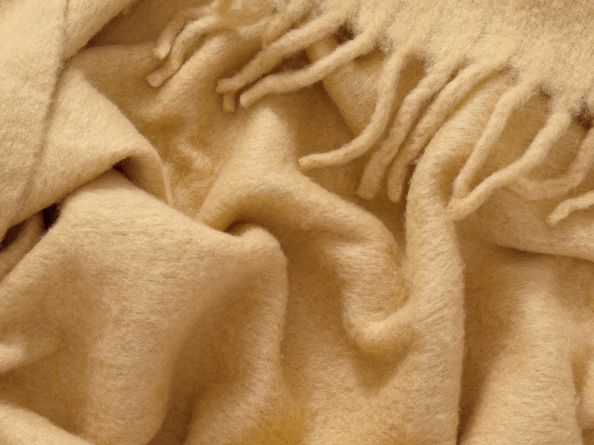 Wooly Throw – Camel – view 4
