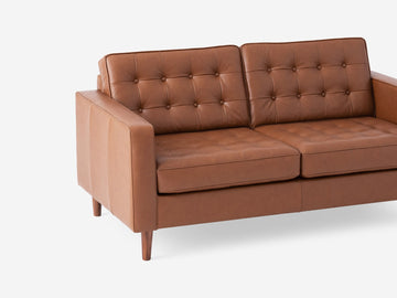 Classic Sahara with Walnut Legs - Regular Arm Height